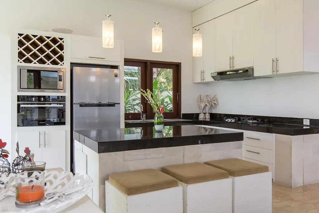 Villa Club Corner Residence By Nagisa Bali Canggu